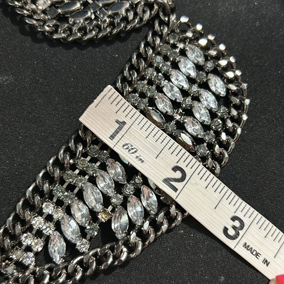 Shiny white faceted glass,Layered Chain-necklace 20.5” - Picture 4 of 4